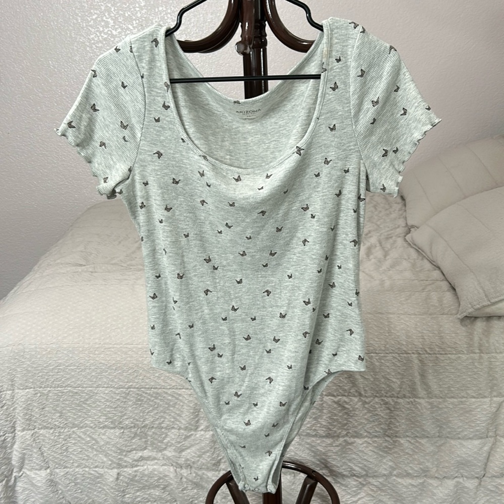 Gray butterfly body suit XL